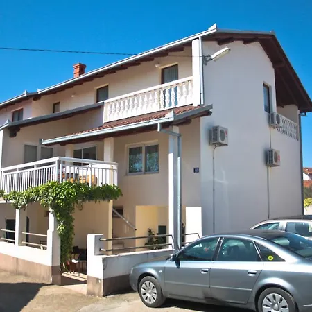 Guest house Pansion Luka